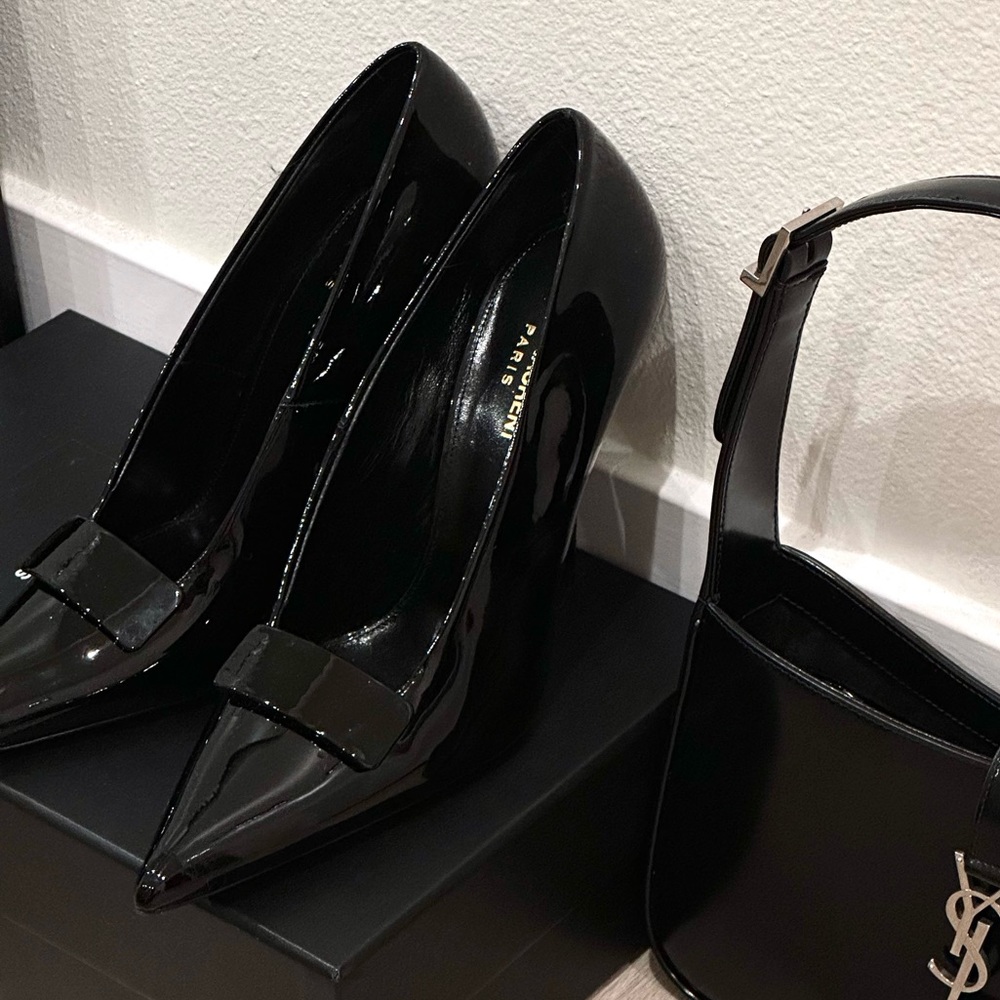Saint Laurent Patent Kayla Heels - Picture 2 of 11